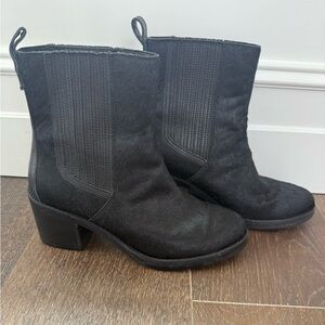 UGG Black Ankle Booties, Women’s Size 7.5, EUC